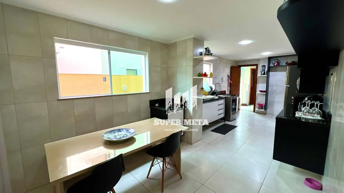 Casa de Condomínio com 7 quartos à venda, 675m2 em Piatã, Salvador - BA - imagem 6 Foto 6 de Casa de Condomínio com 7 quartos à venda, 675m2 em Piatã, Salvador - BA