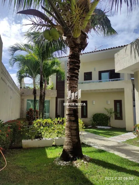 Foto 1 de Casa de Condomínio com 5 quartos à venda, 600m2 em Lauro De Freitas - BA