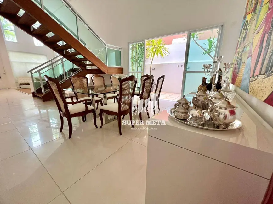 Casa de Condomínio com 5 quartos à venda, 860m2 em Alphaville I, Salvador - BA - imagem 6 Foto 6 de Casa de Condomínio com 5 quartos à venda, 860m2 em Alphaville I, Salvador - BA