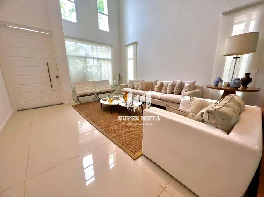 Casa de Condomínio com 5 quartos à venda, 860m2 em Alphaville I, Salvador - BA - imagem 4 Foto 4 de Casa de Condomínio com 5 quartos à venda, 860m2 em Alphaville I, Salvador - BA