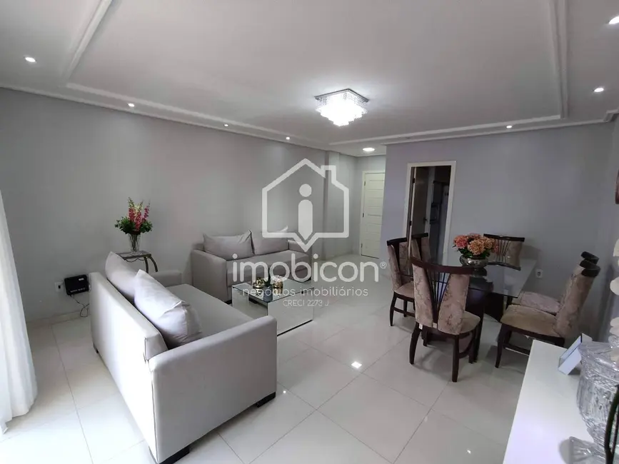 Foto 1 de Apartamento com 3 quartos à venda, 105m2 em Candeias, Vitoria Da Conquista - BA