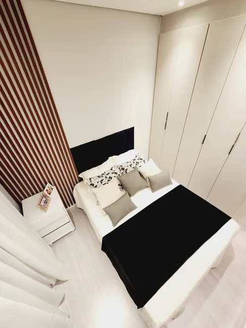 Foto 4 de Apartamento com 2 quartos à venda, 40m2 em Guaianazes, São Paulo - SP