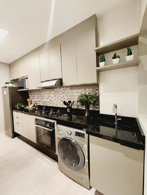 Foto 6 de Apartamento com 2 quartos à venda, 40m2 em Guaianazes, São Paulo - SP