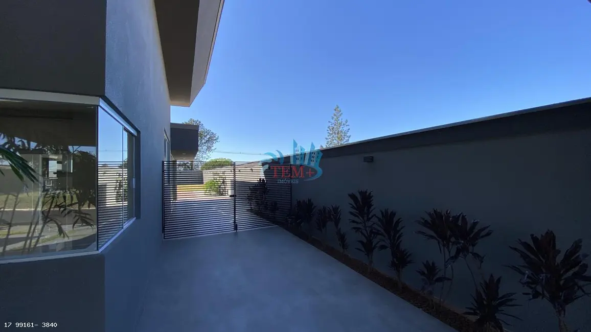 Foto 2 de Casa de Condomínio com 4 quartos à venda, 285m2 em Bady Bassitt - SP