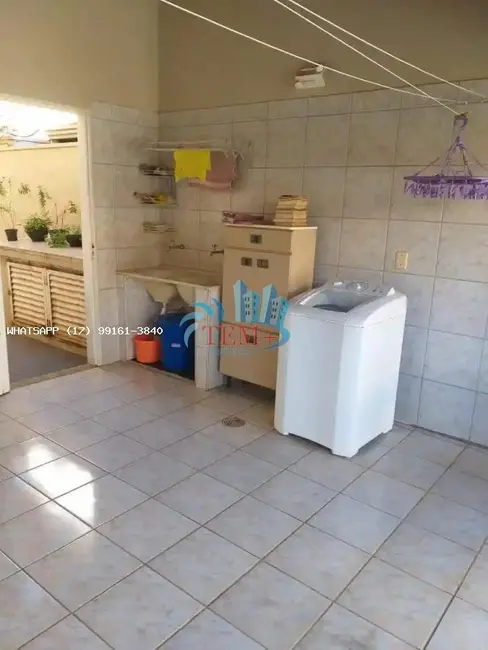 Casa com 3 quartos à venda, 200m2 em Sao Jose Do Rio Preto - SP - imagem 7 Foto 7 de Casa com 3 quartos à venda, 200m2 em Sao Jose Do Rio Preto - SP