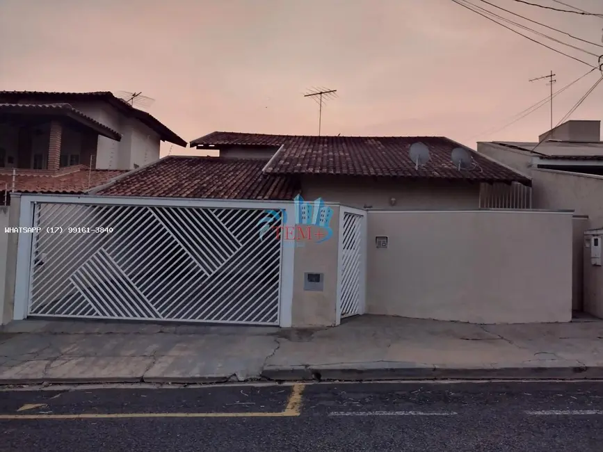 Casa com 3 quartos à venda, 200m2 em Sao Jose Do Rio Preto - SP - imagem 1 Foto 1 de Casa com 3 quartos à venda, 200m2 em Sao Jose Do Rio Preto - SP