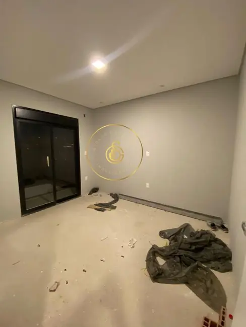 Casa de Condomínio com 3 quartos à venda, 236m2 em Jardim Ermida I, Jundiai - SP - imagem 4 Foto 4 de Casa de Condomínio com 3 quartos à venda, 236m2 em Jardim Ermida I, Jundiai - SP