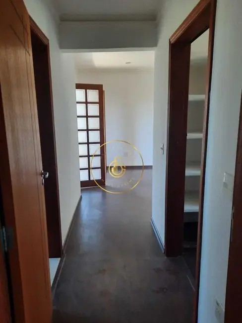 Casa com 2 quartos à venda, 187m2 em Medeiros, Jundiai - SP - imagem 4 Foto 4 de Casa com 2 quartos à venda, 187m2 em Medeiros, Jundiai - SP