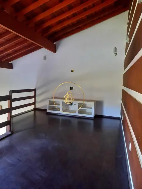 Casa com 2 quartos à venda, 187m2 em Medeiros, Jundiai - SP - imagem 3 Foto 3 de Casa com 2 quartos à venda, 187m2 em Medeiros, Jundiai - SP