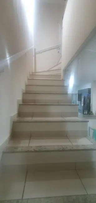 Foto 3 de Casa de Condomínio com 2 quartos à venda, 100m2 em Vila Alati, Jundiai - SP