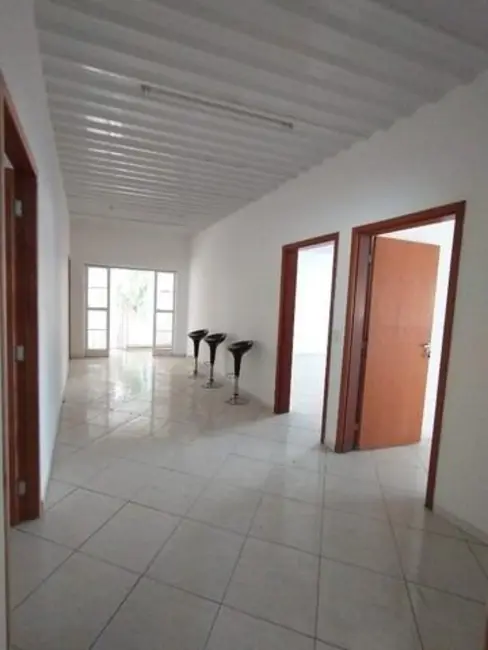 Sala Comercial para alugar, 48m2 em Varzea Paulista - SP - imagem 9 Foto 9 de Sala Comercial para alugar, 48m2 em Varzea Paulista - SP