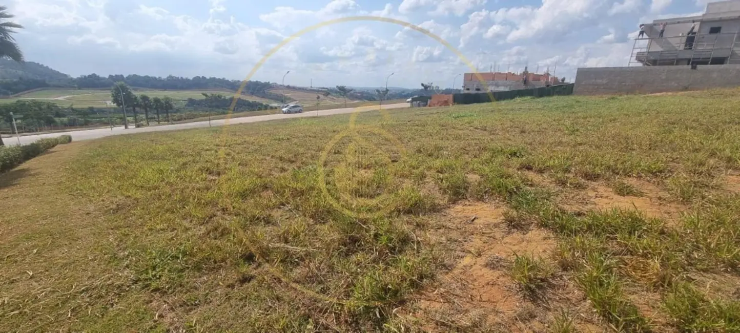 Foto 2 de Terreno / Lote à venda, 561m2 em Jundiai - SP