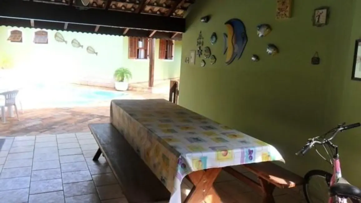 Casa de Condomínio com 3 quartos à venda, 210m2 em Itupeva - SP - imagem 3 Foto 3 de Casa de Condomínio com 3 quartos à venda, 210m2 em Itupeva - SP
