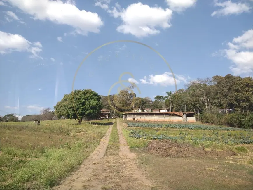 Foto 1 de Chácara com 4 quartos à venda em Traviú, Jundiai - SP