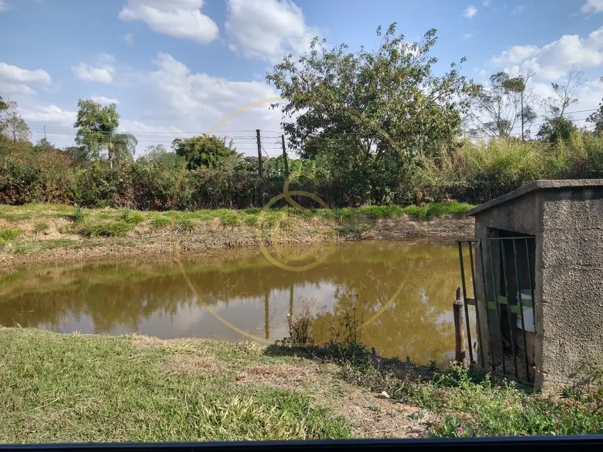 Chácara com 4 quartos à venda em Traviú, Jundiai - SP - imagem 4 Foto 4 de Chácara com 4 quartos à venda em Traviú, Jundiai - SP
