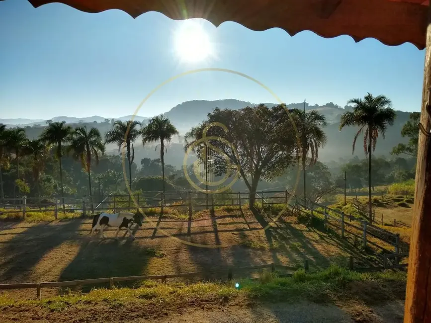 Foto 9 de Fazenda / Haras com 6 quartos à venda em Socorro - SP