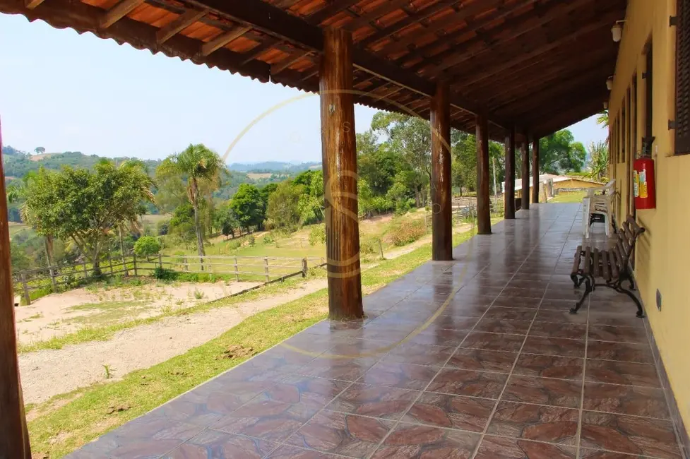 Foto 4 de Fazenda / Haras com 6 quartos à venda em Socorro - SP