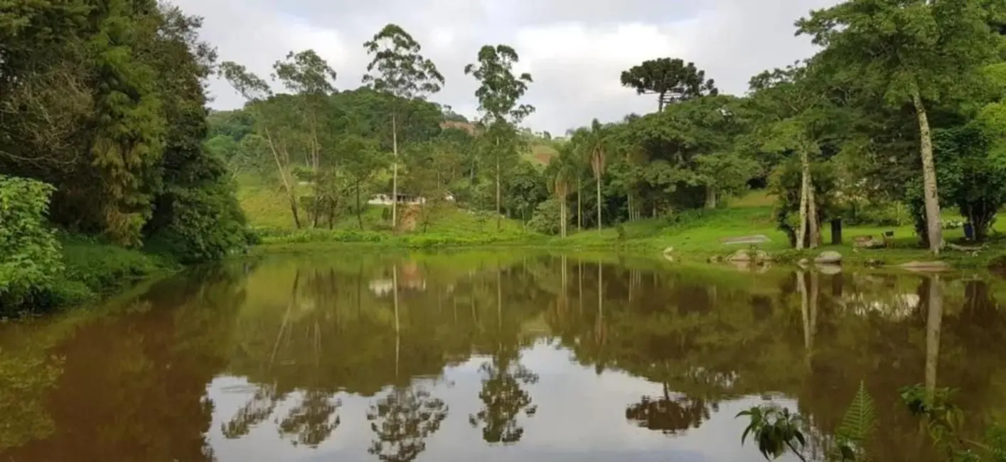 Foto 2 de Terreno / Lote à venda em Cotia - SP