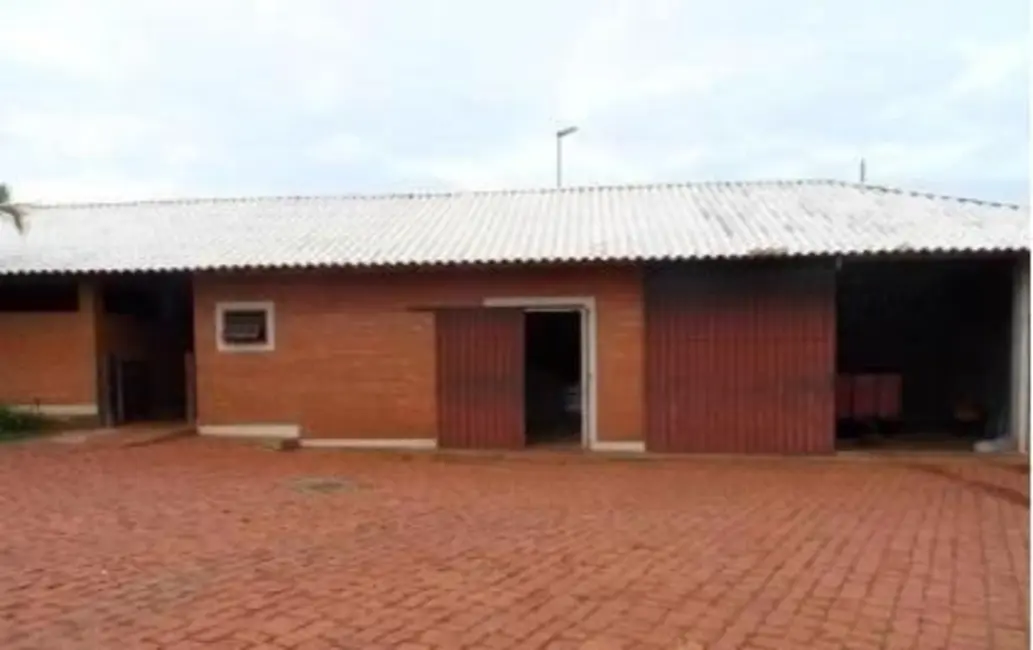 Chácara à venda em Centro, Uberaba - MG - imagem 22 Foto 22 de Chácara à venda em Centro, Uberaba - MG