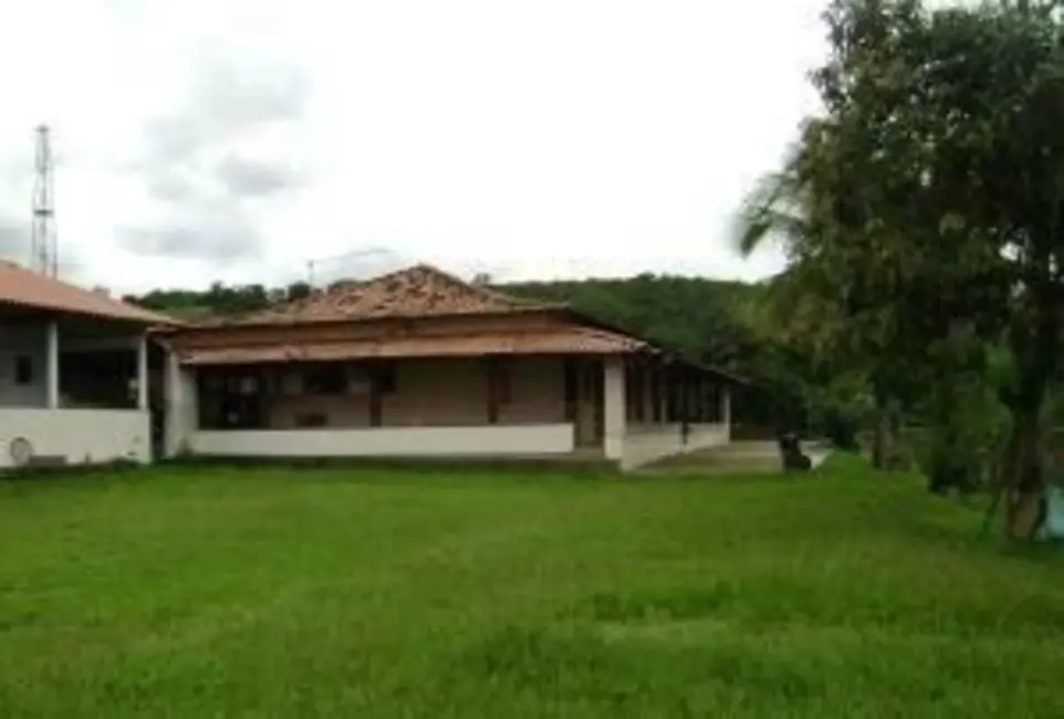 Chácara à venda em Centro, Uberaba - MG - imagem 23 Foto 23 de Chácara à venda em Centro, Uberaba - MG