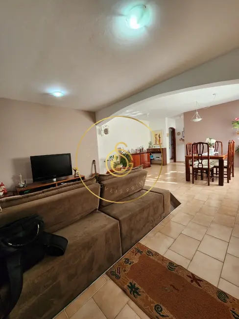 Casa com 3 quartos à venda, 202m2 em Jardim Martins, Jundiai - SP - imagem 1 Foto 1 de Casa com 3 quartos à venda, 202m2 em Jardim Martins, Jundiai - SP
