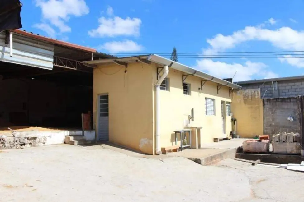 Foto 2 de Sala Comercial para alugar, 100m2 em Jardim Baronesa, Taubate - SP