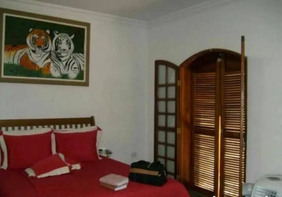 Foto 5 de Sobrado com 3 quartos à venda, 180m2 em Jardim da Luz, Taubate - SP