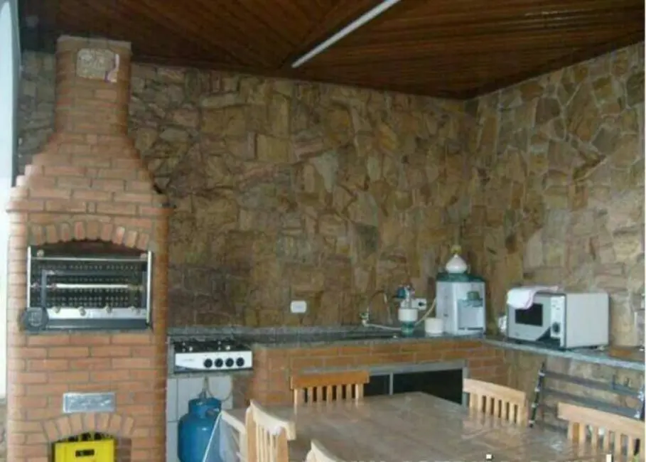 Foto 6 de Sobrado com 3 quartos à venda, 180m2 em Jardim da Luz, Taubate - SP