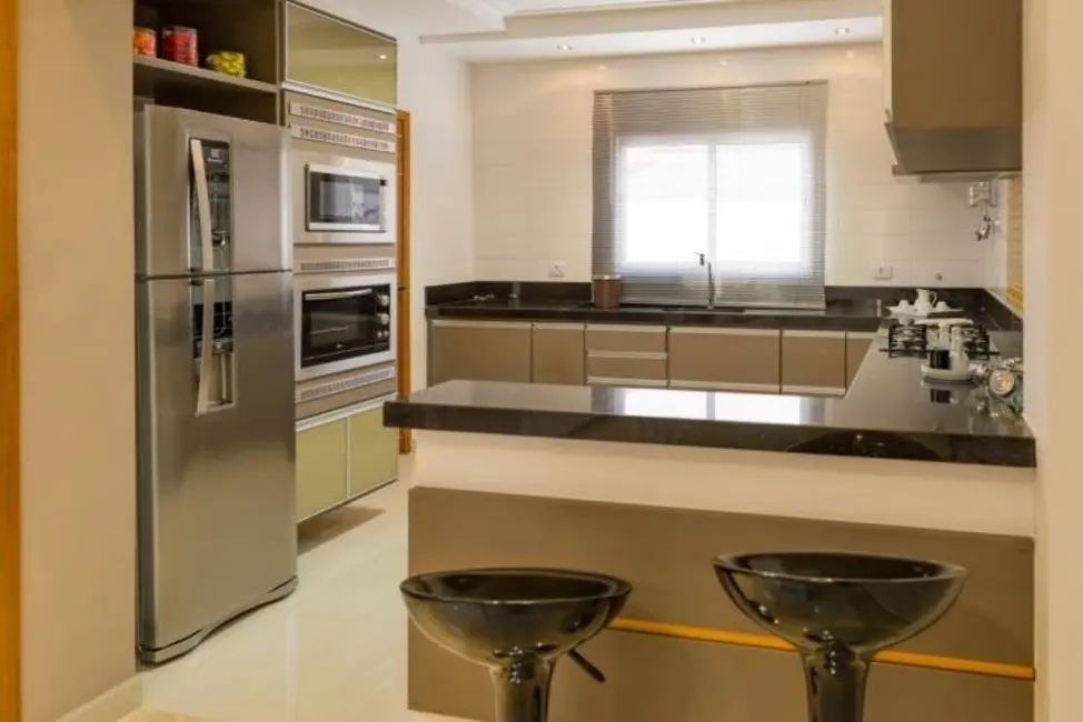 Foto 5 de Sobrado com 3 quartos à venda, 119m2 em Parque Santo Antônio, Taubate - SP