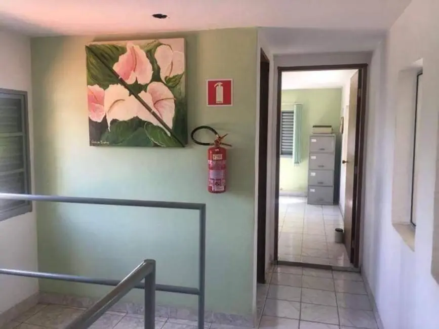 Foto 2 de Sala Comercial à venda, 1000m2 em Jardim das Bandeiras, Taubate - SP