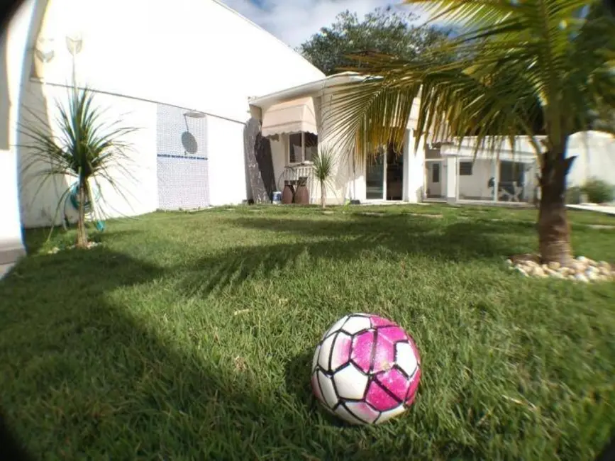 Foto 4 de Casa com 3 quartos à venda, 530m2 em Tremembe - SP