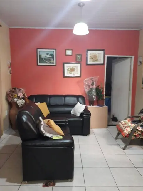 Foto 3 de Casa com 3 quartos à venda, 270m2 em Estiva, Taubate - SP
