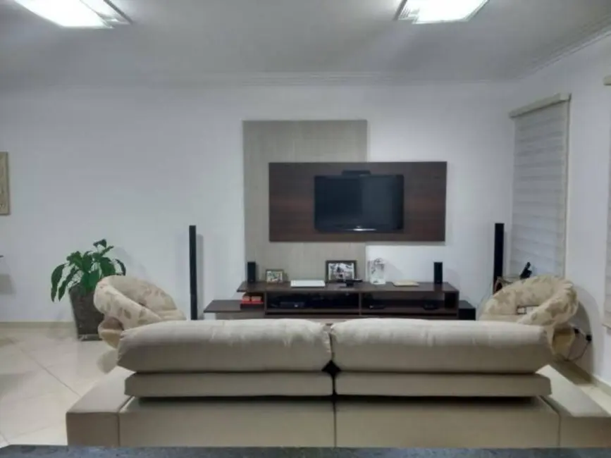 Foto 4 de Casa com 3 quartos à venda, 156m2 em Tremembe - SP