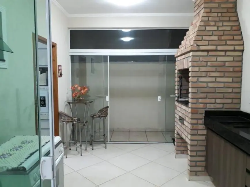Foto 9 de Casa com 3 quartos à venda, 156m2 em Tremembe - SP