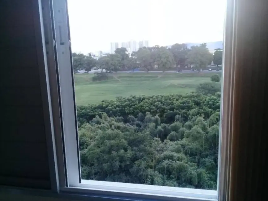 Foto 4 de Apartamento com 2 quartos à venda, 64m2 em Vila São José, Taubate - SP