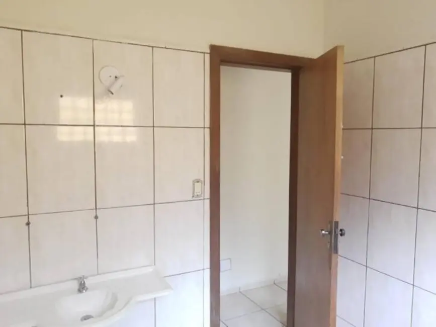 Casa com 3 quartos à venda, 360m2 em Estiva, Taubate - SP - imagem 9 Foto 9 de Casa com 3 quartos à venda, 360m2 em Estiva, Taubate - SP