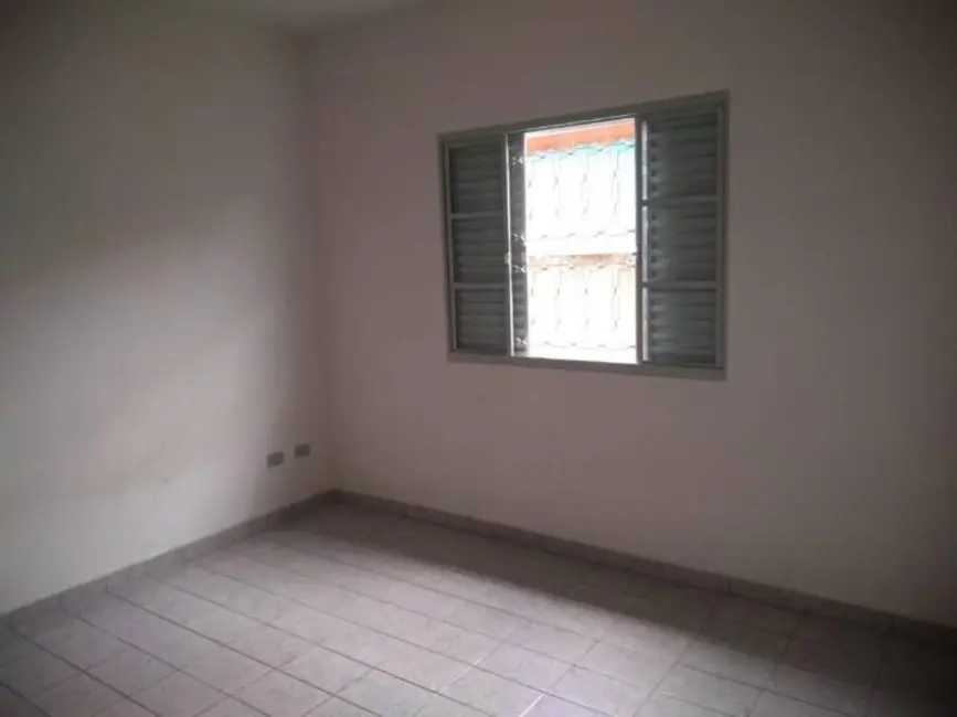 Foto 8 de Casa com 2 quartos à venda, 88m2 em Parque Piratininga, Taubate - SP