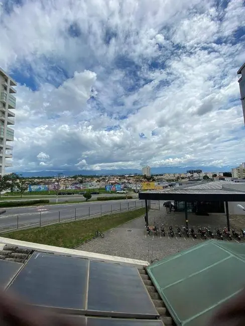 Foto 8 de Casa com 3 quartos para alugar, 300m2 em Lavadouro de Areia, Taubate - SP
