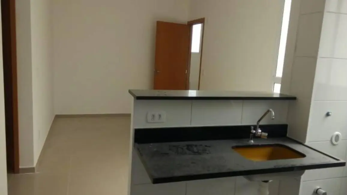 Foto 5 de Apartamento com 2 quartos à venda, 42m2 em Jardim das Bandeiras, Taubate - SP