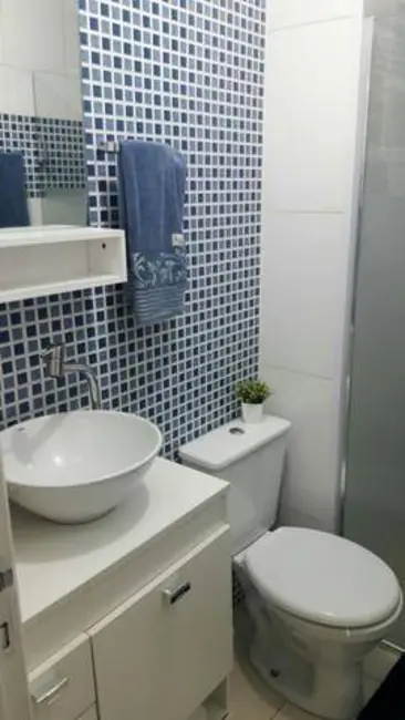 Foto 5 de Apartamento com 2 quartos à venda, 44m2 em Jardim Jaraguá, Taubate - SP