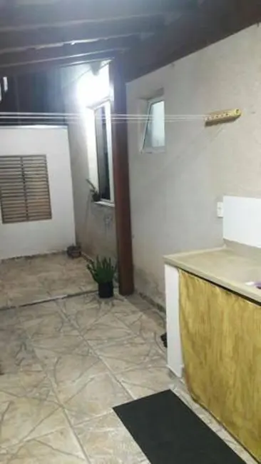 Foto 7 de Apartamento com 2 quartos à venda, 44m2 em Jardim Jaraguá, Taubate - SP