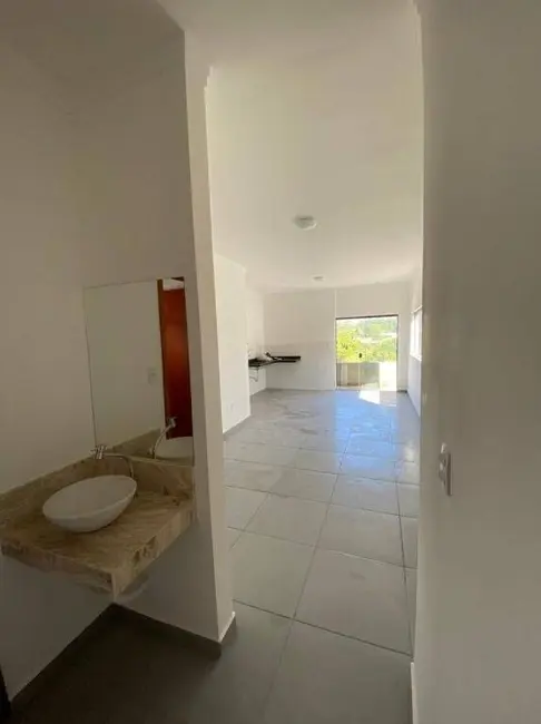 Foto 2 de Casa com 2 quartos à venda, 67m2 em Chácaras Cataguá, Taubate - SP