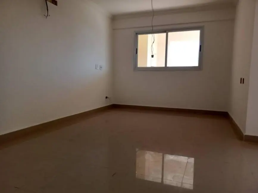 Foto 1 de Apartamento com 3 quartos à venda, 127m2 em Centro, Taubate - SP