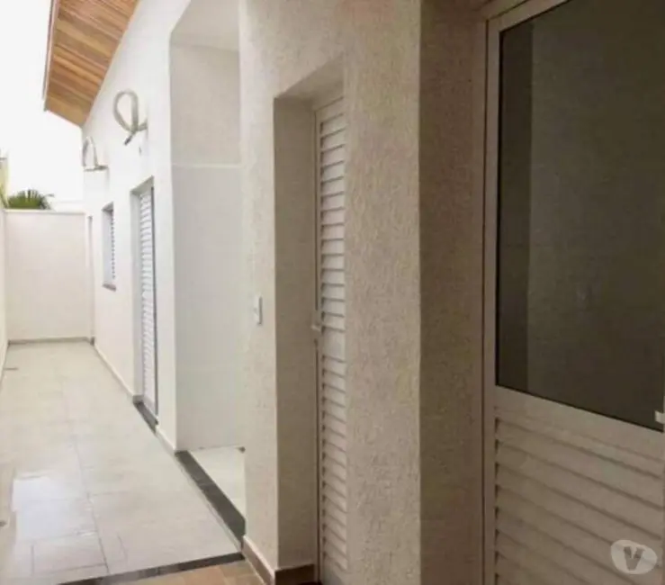 Foto 9 de Casa com 4 quartos à venda, 178m2 em Jardim Baronesa, Taubate - SP
