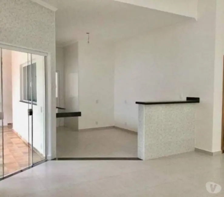 Foto 4 de Casa com 4 quartos à venda, 178m2 em Jardim Baronesa, Taubate - SP