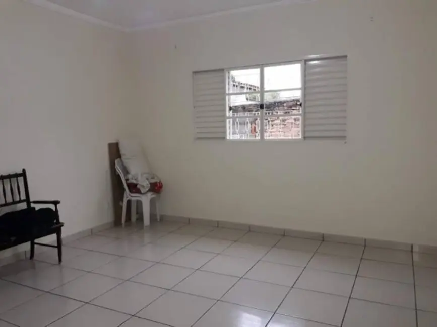 Foto 6 de Casa com 3 quartos à venda, 148m2 em Vila São José, Taubate - SP