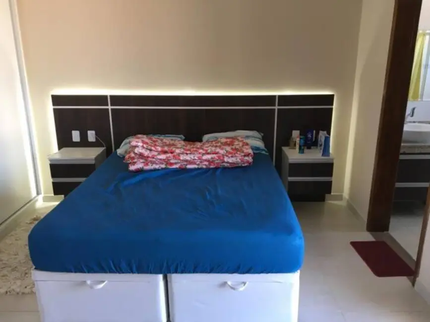 Foto 8 de Sobrado com 3 quartos à venda, 160m2 em Jardim Continental, Taubate - SP