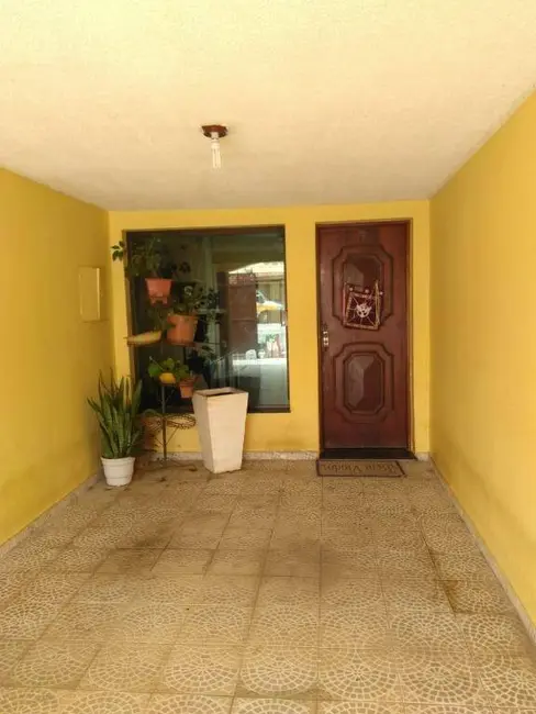 Foto 4 de Casa com 3 quartos à venda, 290m2 em Vila Nossa Senhora das Graças, Taubate - SP