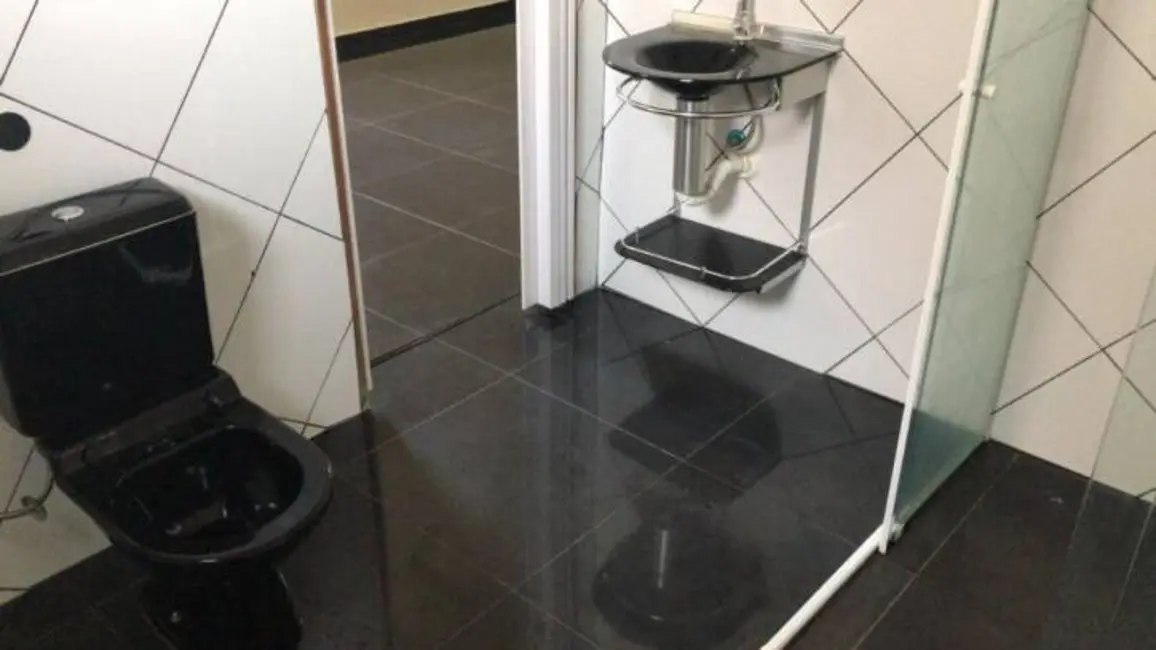 Foto 1 de Casa com 4 quartos à venda, 200m2 em Jardim Hípica Pinheiro, Taubate - SP