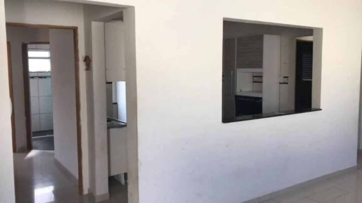Foto 6 de Casa com 4 quartos à venda, 200m2 em Jardim Hípica Pinheiro, Taubate - SP